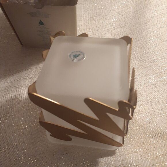 Partylite P7108 Tempo Tealight Holder Frosted Glass Gold Brass Accent NEW - Picture 4 of 6